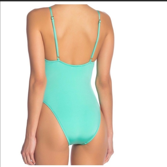 NWT! Trina Turk Size 10 aqua ruffled swimsuit 🏝 - Picture 6 of 6